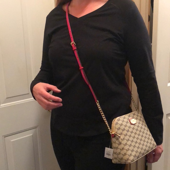 Michael Kors Cindy Dome - Picture 7 of 8